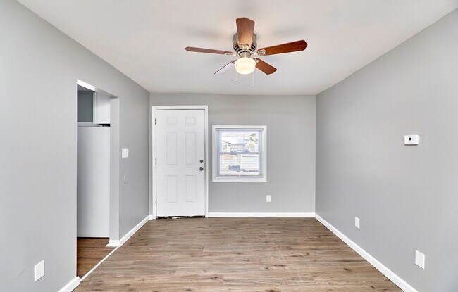 Building Photo - 10272 Niblic Dr