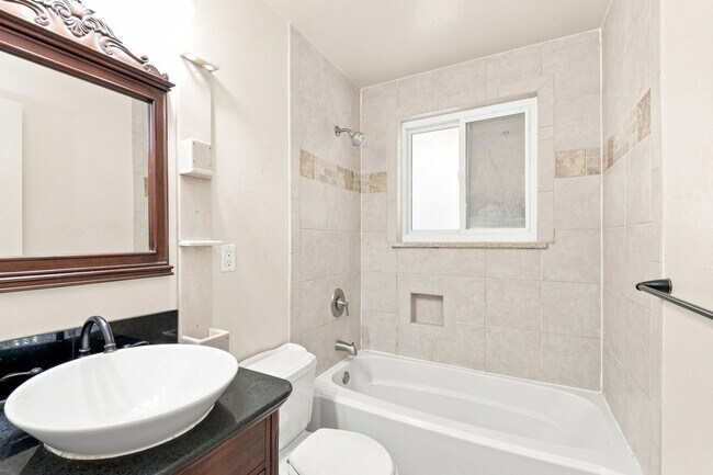 Building Photo - Outstanding Ranch Style home in Arvada!