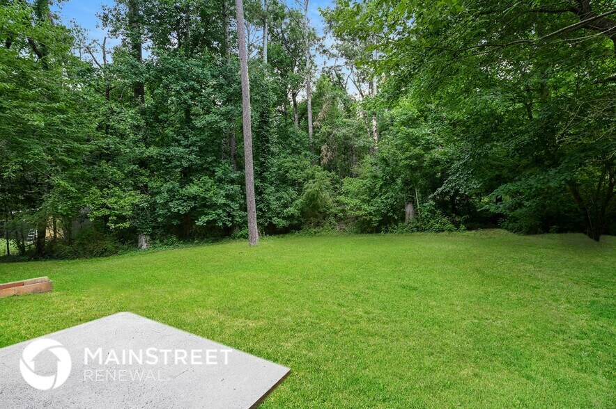 Building Photo - 3865 Scarsborough Dr SW