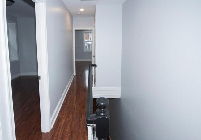 Building Photo - Beautiful Fully Renovated Baltimore City R...