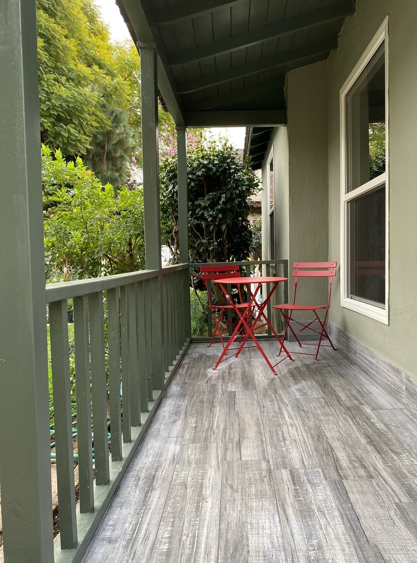 Building Photo - 1709 Barry Ave