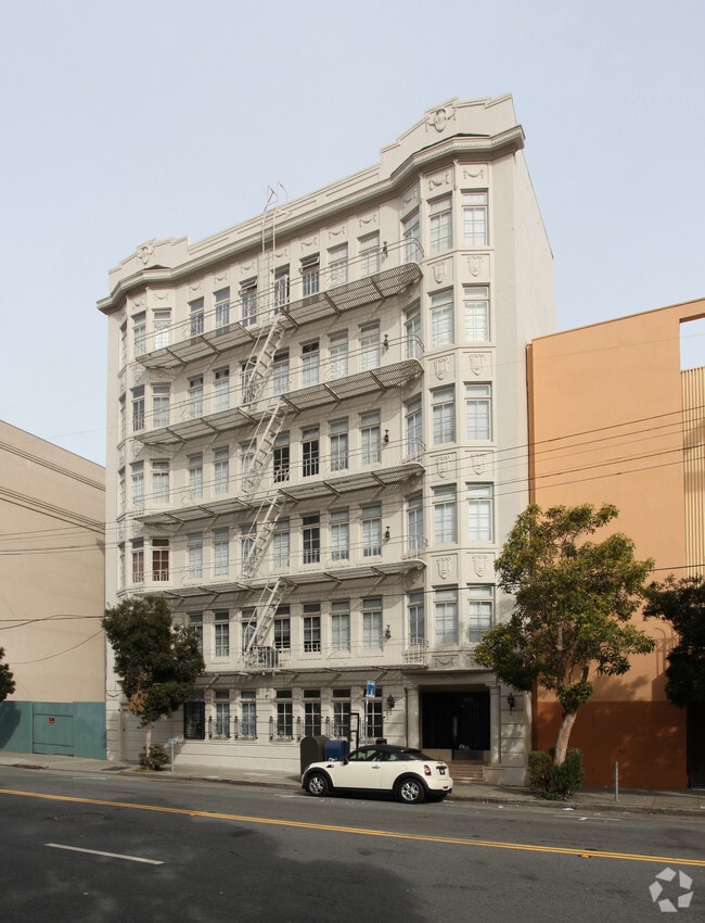 Building Photo - 250 Fell