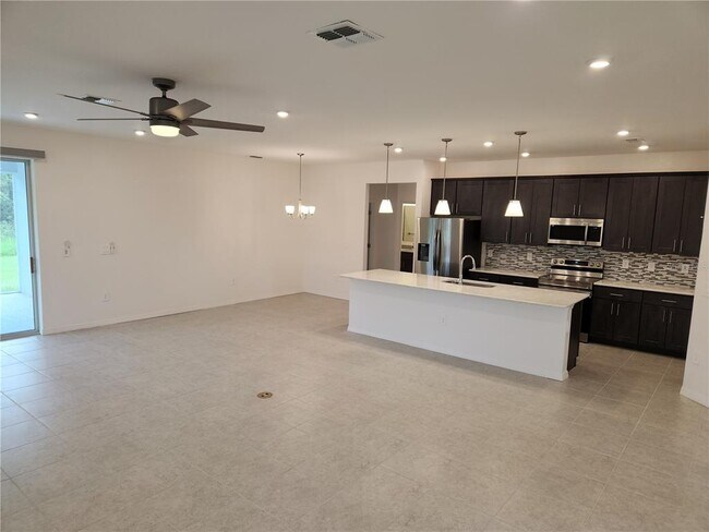 Building Photo - 26013 Ocelot Ln