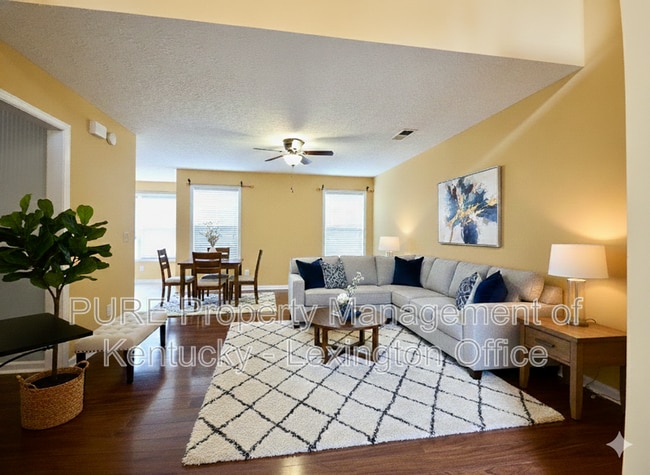 Building Photo - 2909 Mahala Ln