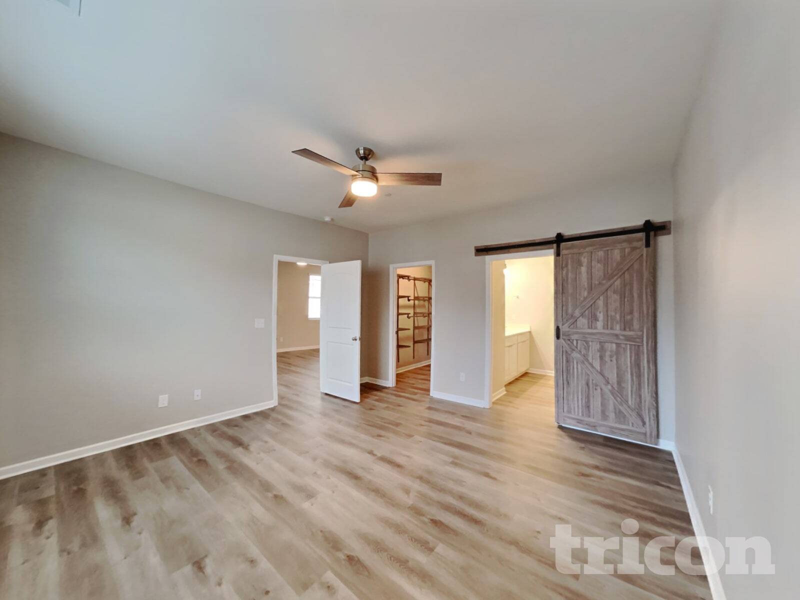 Building Photo - 338 Victory Cir