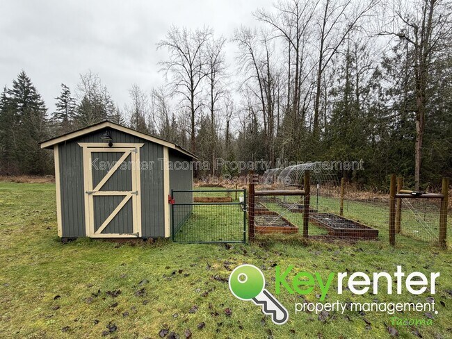 Building Photo - 121 349th St S