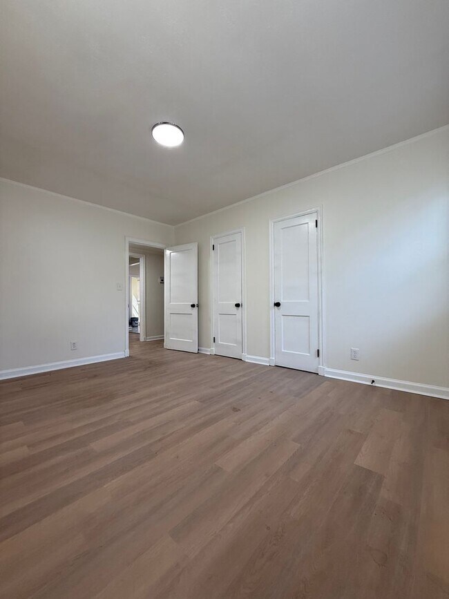 Building Photo - Recently remodeled 3-bedroom, 2-bath home located in East Montgomery.