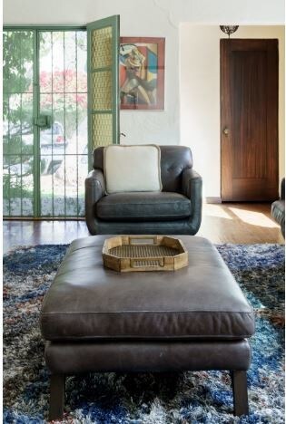 Building Photo - 6230 Lindenhurst Ave