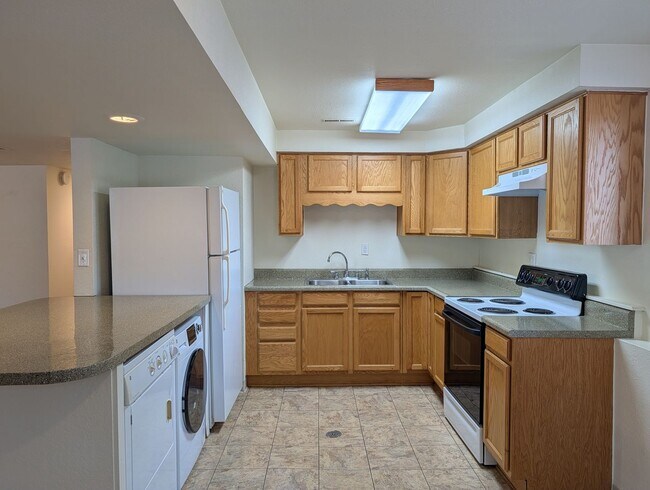 Building Photo - 506 South Eleventh Street