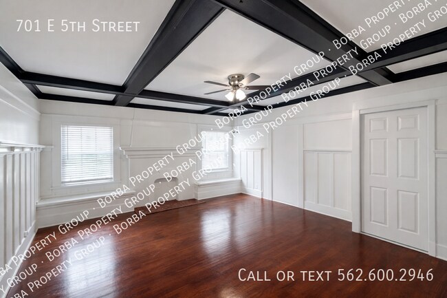 Building Photo - 701 E 5th St