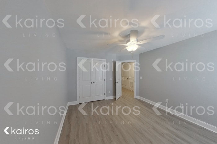 Building Photo - 3717 Oak Leaf Wy