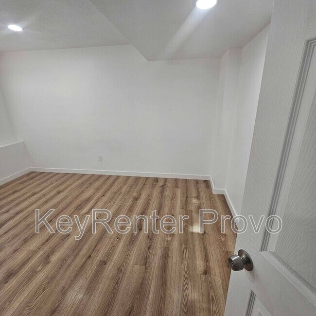 Building Photo - 1297 Dawes Wy