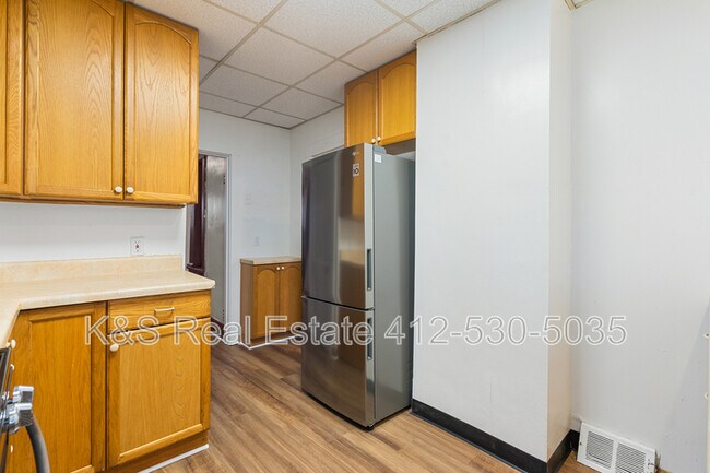 Building Photo - 1406 Hamilton St