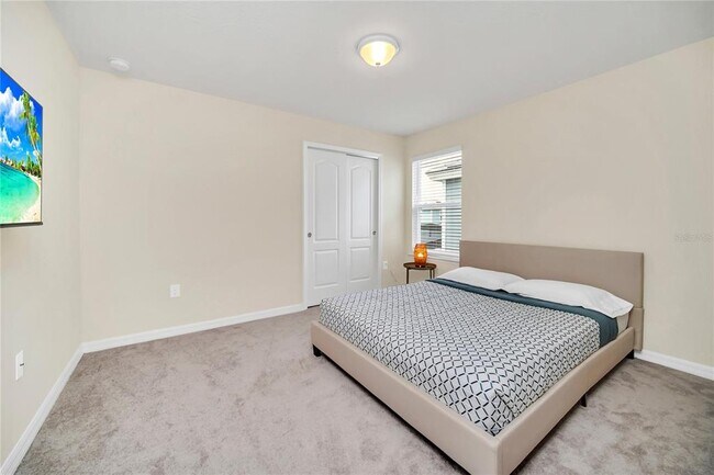 Building Photo - 7196 Oakmoss Loop