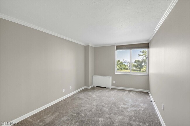 Building Photo - 12900 Lake Ave
