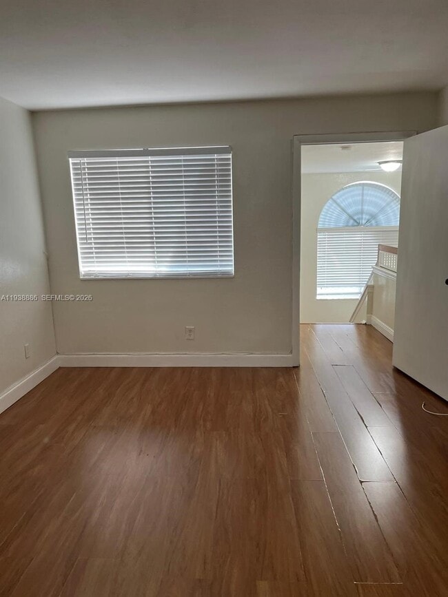 Building Photo - 10451 SW 157th Pl