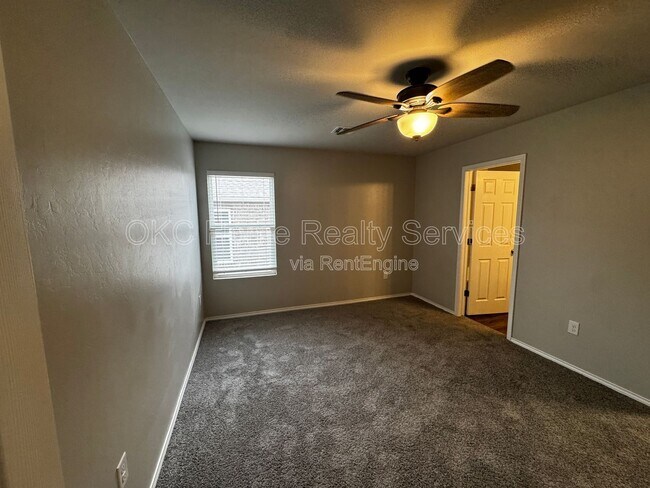 Building Photo - 9904 Jackrabbit Rd
