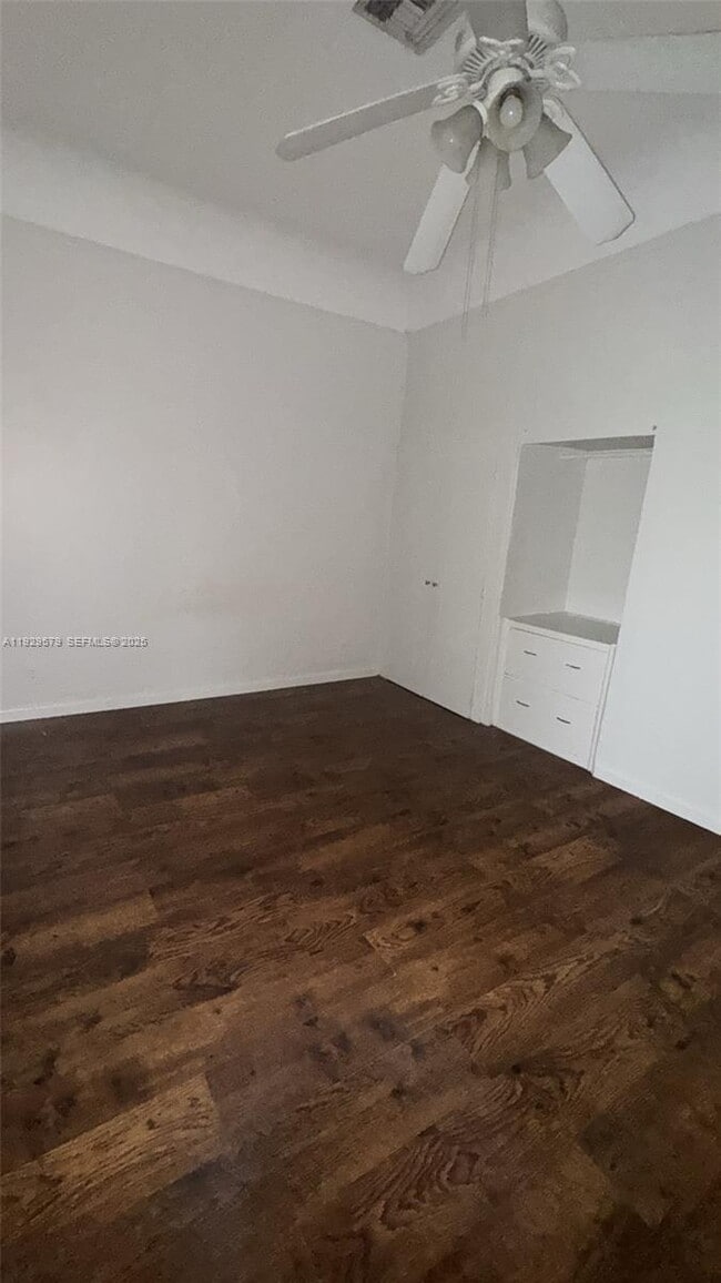 Building Photo - 2430 SW 25th Ter