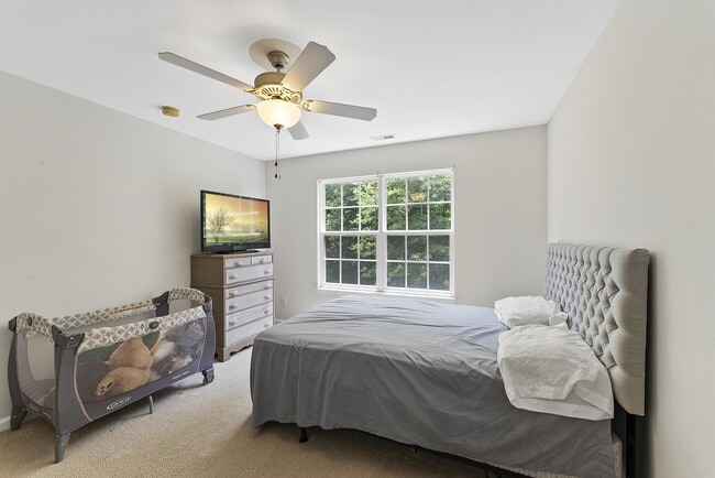 Building Photo - 5524 Running Fox Ln