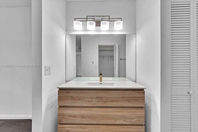 Building Photo - 12501 SW 14th St