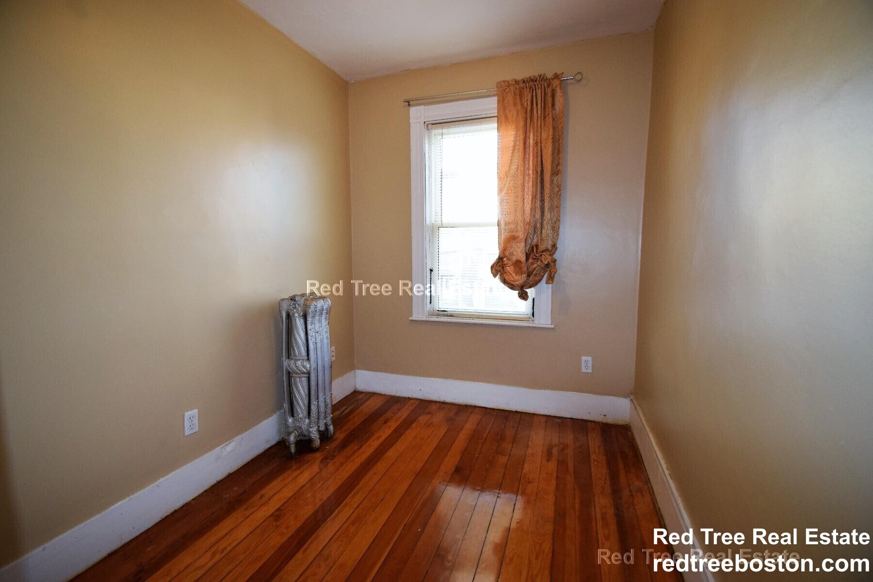 Building Photo - 6 Haskell St