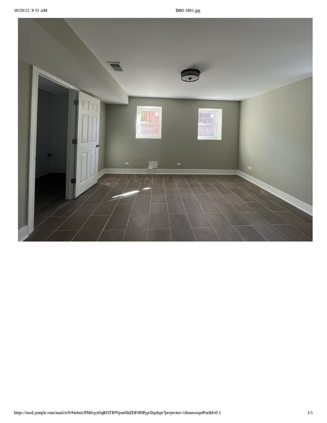 Building Photo - 6448 S St Lawrence Ave
