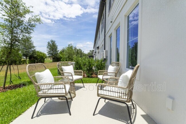 Building Photo - 624 Benoi Dr