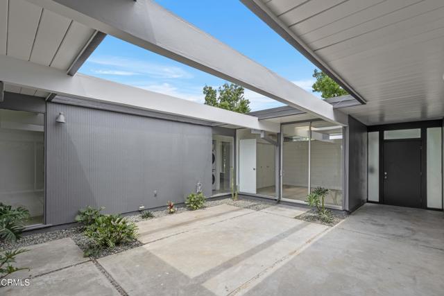 Building Photo - 3832 E Casselle Ave
