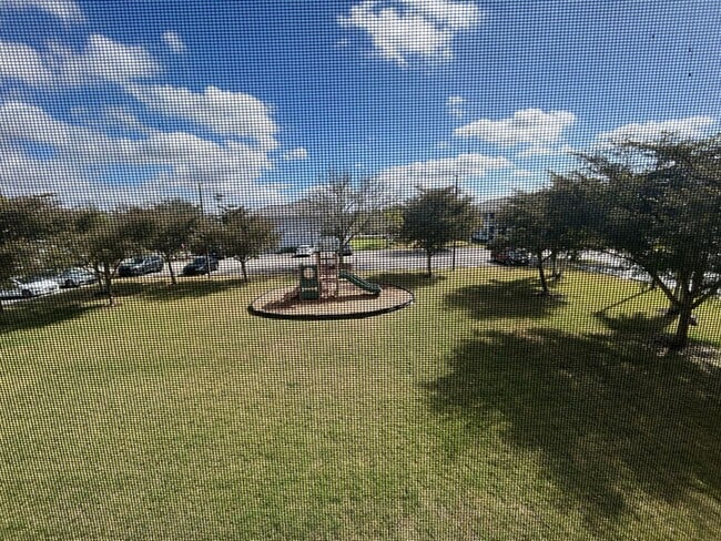 Building Photo - 8424 Bernwood Cove Loop