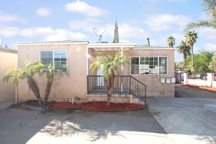 Building Photo - 3317 L St