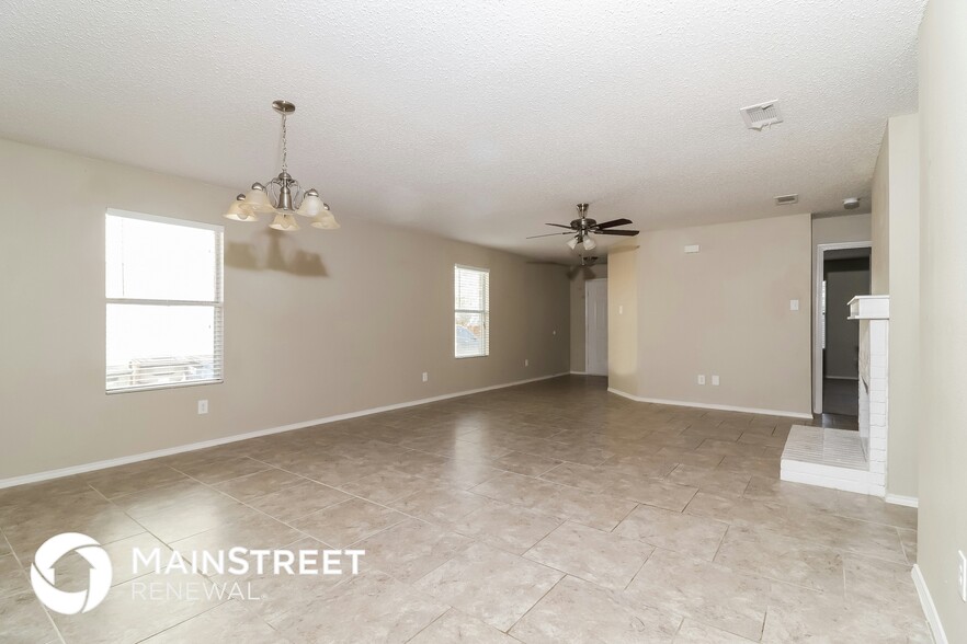 Building Photo - 12136 Worchester Dr