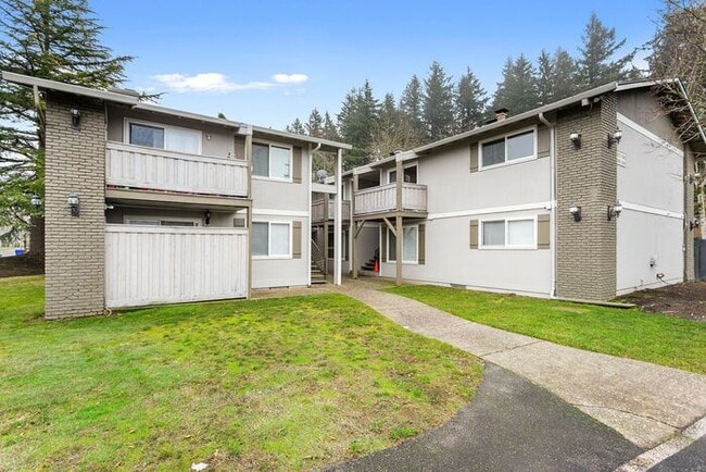 Building Photo - 2 bedroom available soon ! Apply Now!!