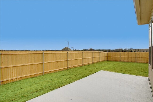 Building Photo - 601 Beechwood Dr