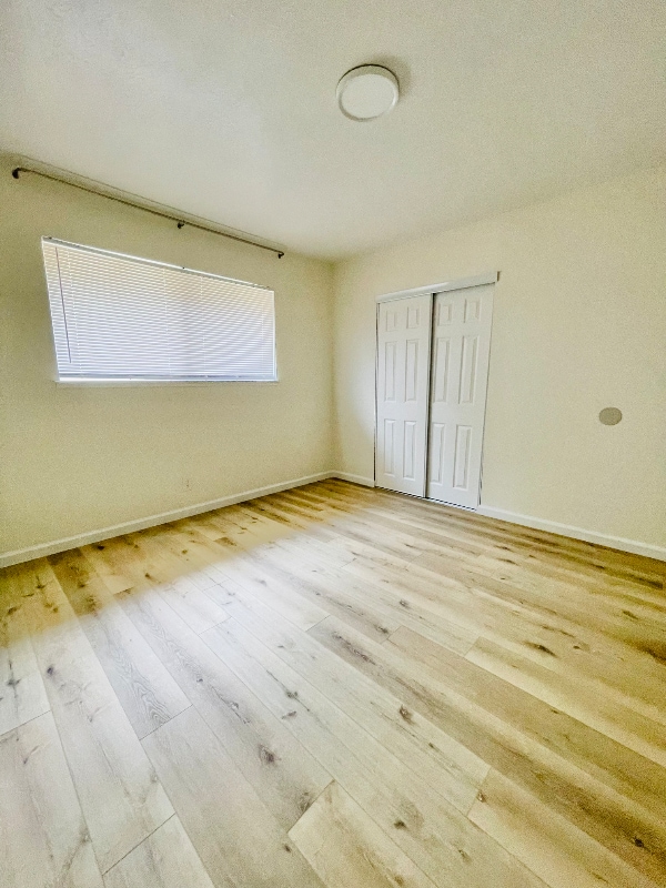 Building Photo - 1812 Rose Ave