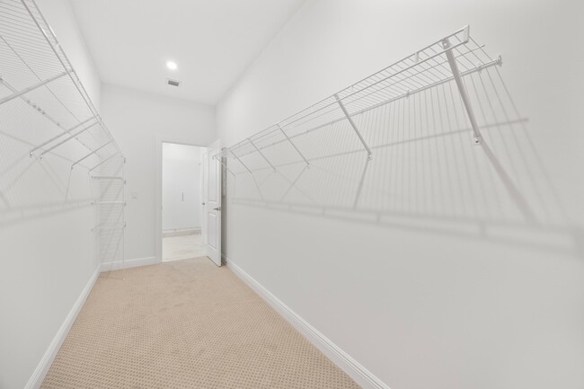 Building Photo - 3552 NW Solange Ct