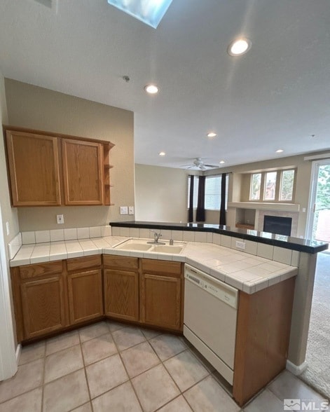 Building Photo - 6230 Ingleston Dr