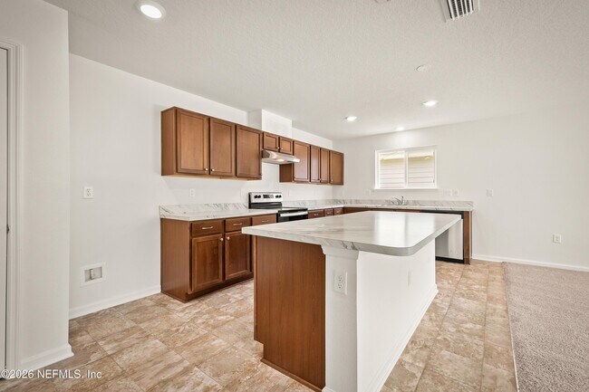 Building Photo - 2172 Hudson Grove