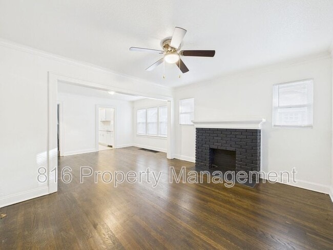 Building Photo - 5341 Brooklyn Ave