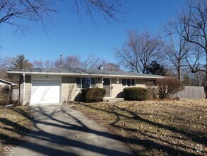 Building Photo - 10229 Carrollton Ave