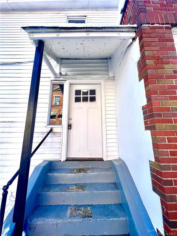 Building Photo - 58 Cottage St