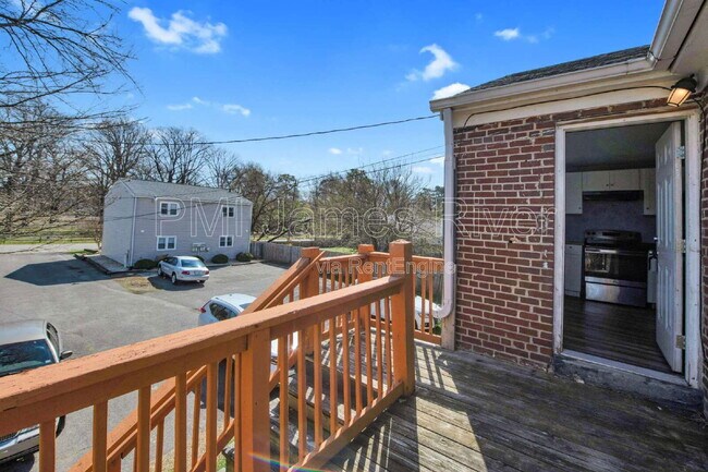 Building Photo - 4915 Chamberlayne Ave