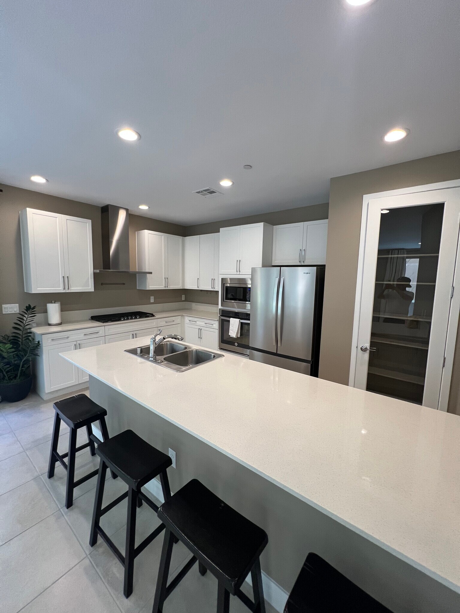 Building Photo - 11361 Gravitation Dr