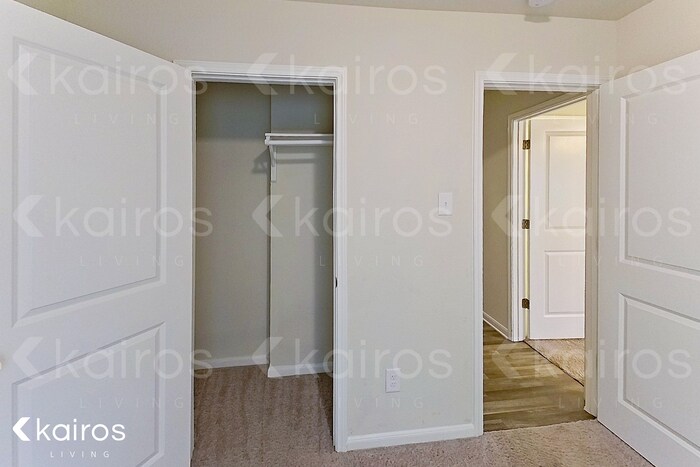 Building Photo - 15601 Briar Forest Dr