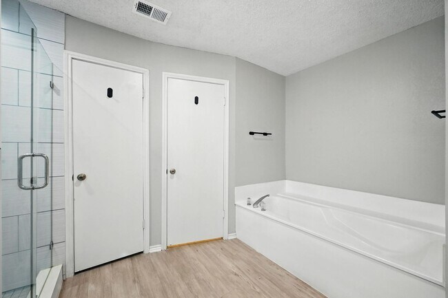 Building Photo - 4039 St Christopher Ln
