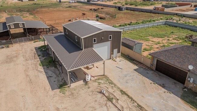 Building Photo - 3701 Timber Wolf Trl