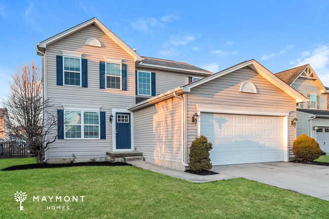 Building Photo - Charming 3 Bedroom