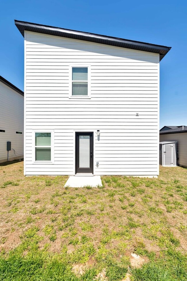 Building Photo - BRAND NEW 2 BR 2 BA Near Walmart HQ!
