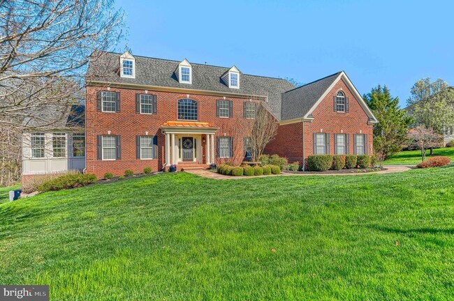 Building Photo - 1319 Martin Meadows Dr