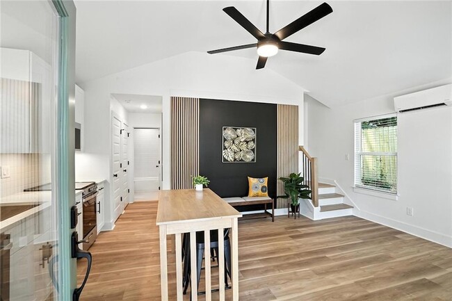 Building Photo - 1597 Glenwood Ave SE