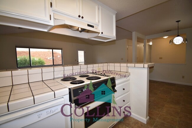 Building Photo - 116 Stanford Ct